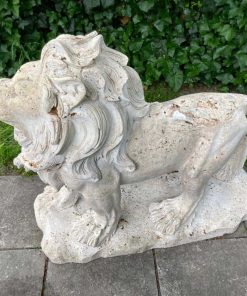 imposanter Löwe aus Travertin – Bild 3