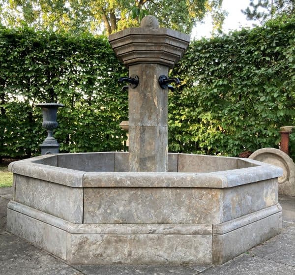 Handgearbeiteter Dorfbrunnen aus Blaustein – Bild 4